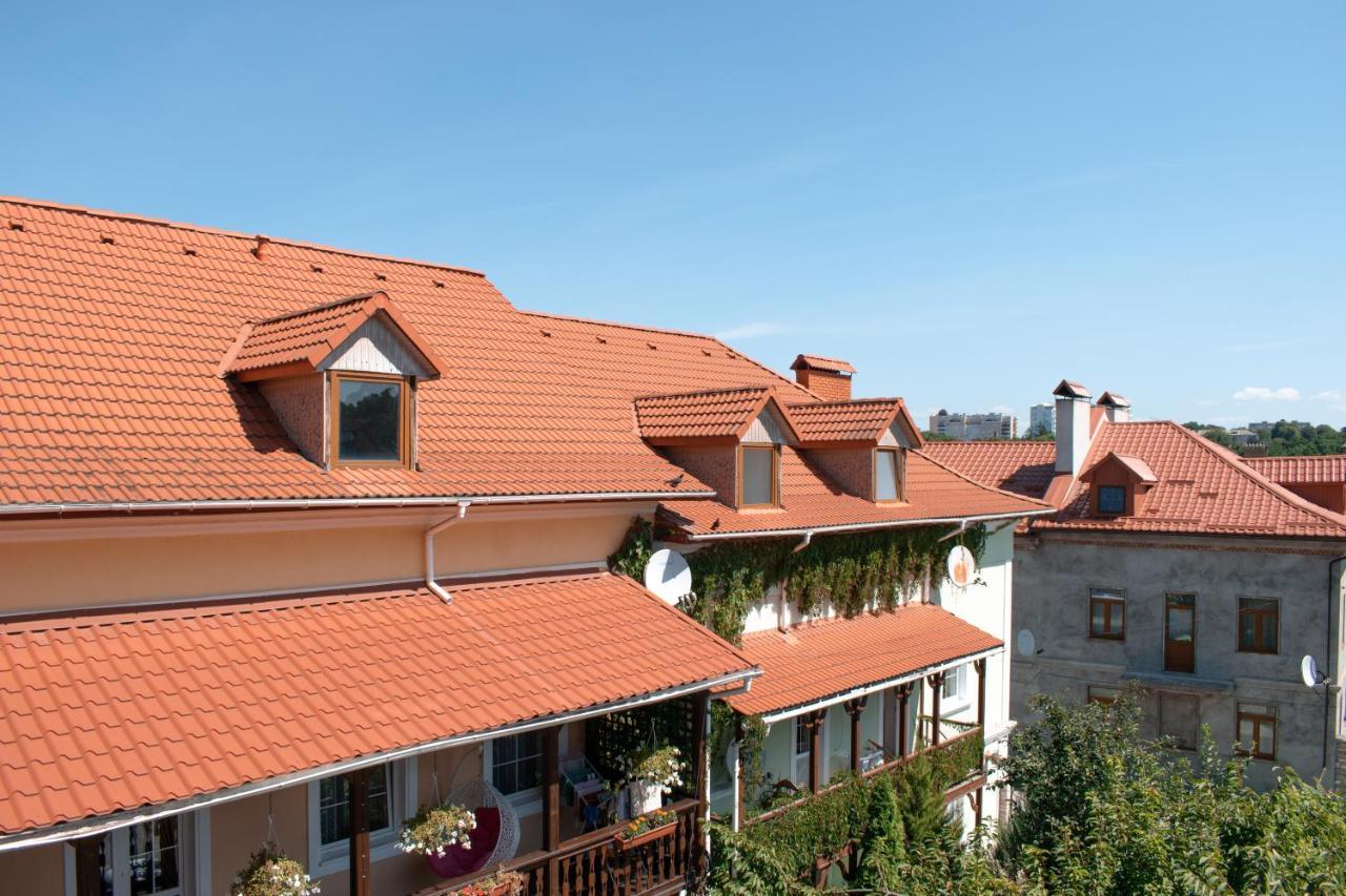 Гетьманські Палати , Старе Місто, 2 Спальні, Балкон-Тераса , 85 М Кв Kamianets Podilskyi Bagian luar foto